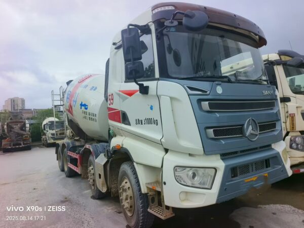 2021 Sany 12-cylinder concrete mixer truck - Image 2