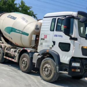 2021 XCMG 12-ton Concrete Mixer Truck