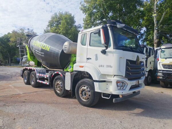 2022 ZOOMLION 12-ton Hovwau mixer truck
