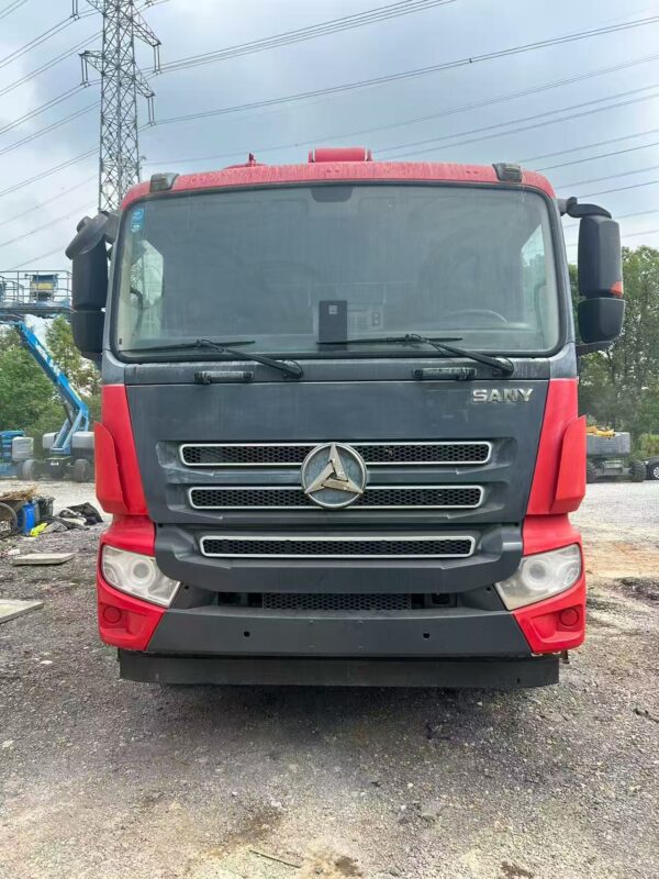 2021 Sany 39-meter concrete pump truck - Image 4