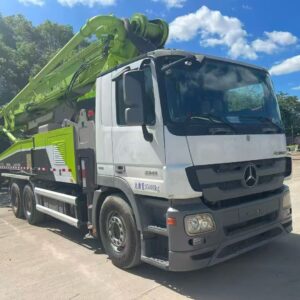 2021 ZOOMLION 52-meter concrete pump truck